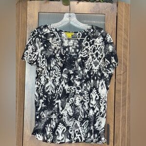 Black and White Essential Leigh Women's Top